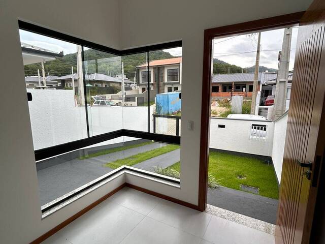 #1 - Casa para Venda em São José - SC