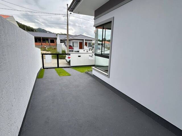 Casa para Venda em São José - 4