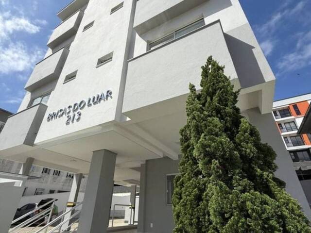 #10 - Apartamento para Venda em São José - SC