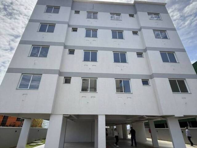 #17 - Apartamento para Venda em São José - SC