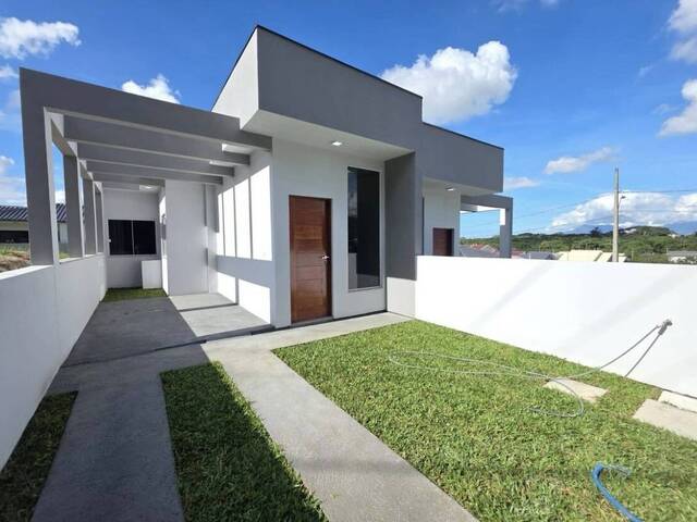 #21 - Casa para Venda em São José - SC - 2