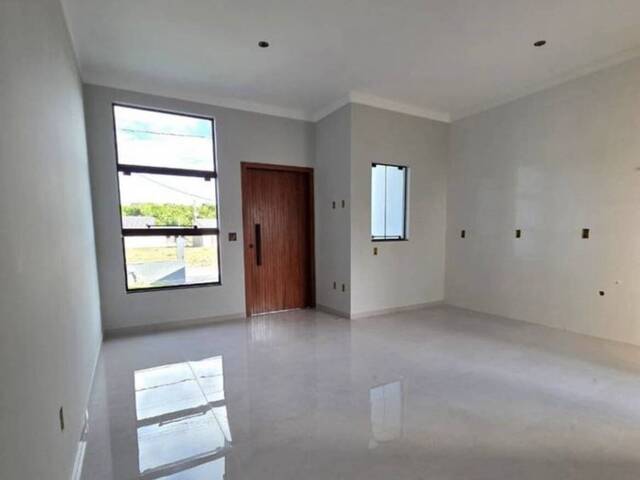 #23 - Casa para Venda em São José - SC - 3