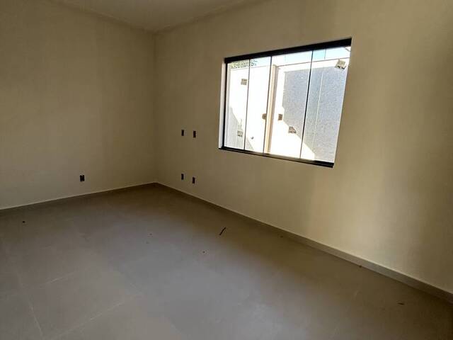 #30 - Casa para Venda em São José - SC