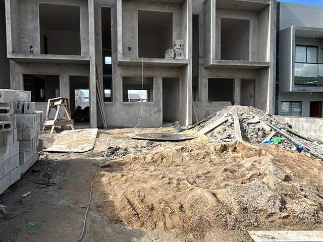 #33 - Casa para Venda em São José - SC - 1
